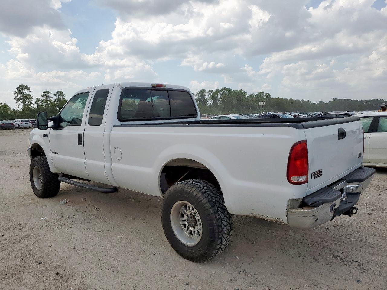 2000 Ford F250 Super Duty - Image 3