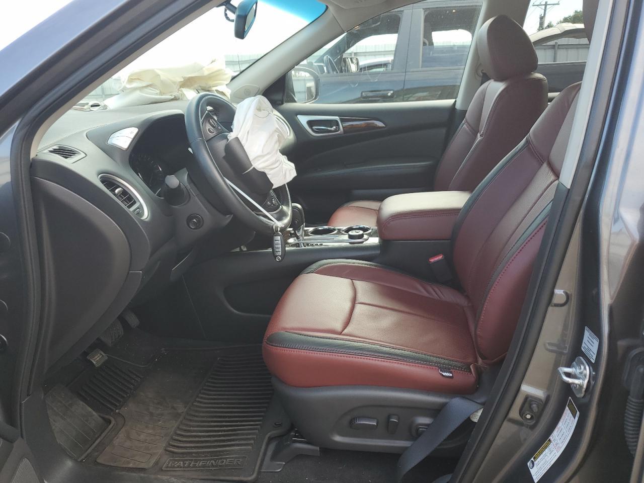 2016 Nissan Pathfinder S S - Image 7