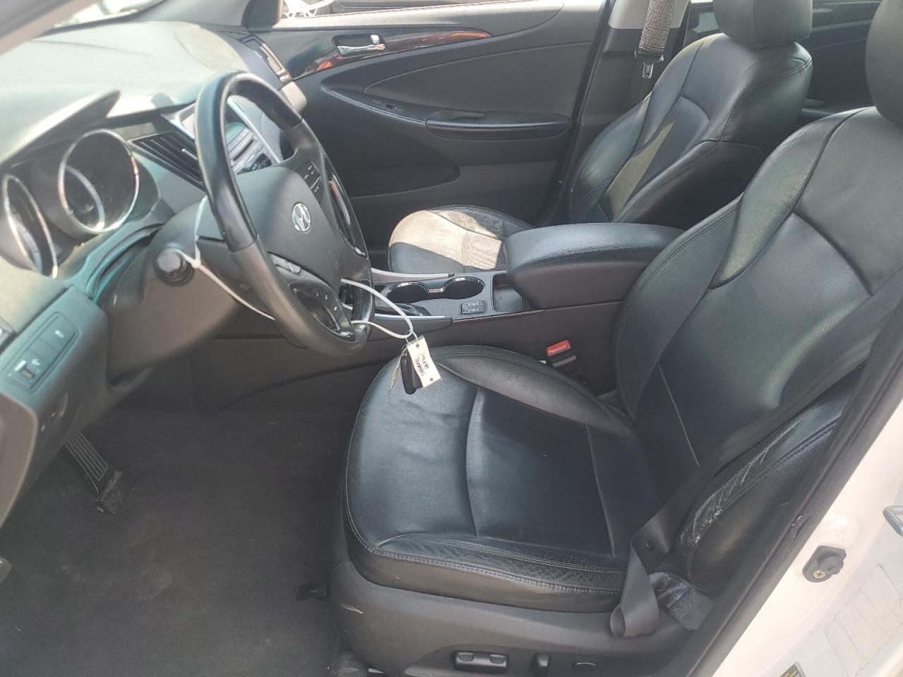 2011 Hyundai Sonata Se - Image 7