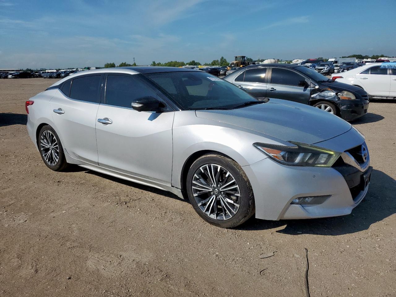 2017 Nissan Maxima 3.5S - Image 4