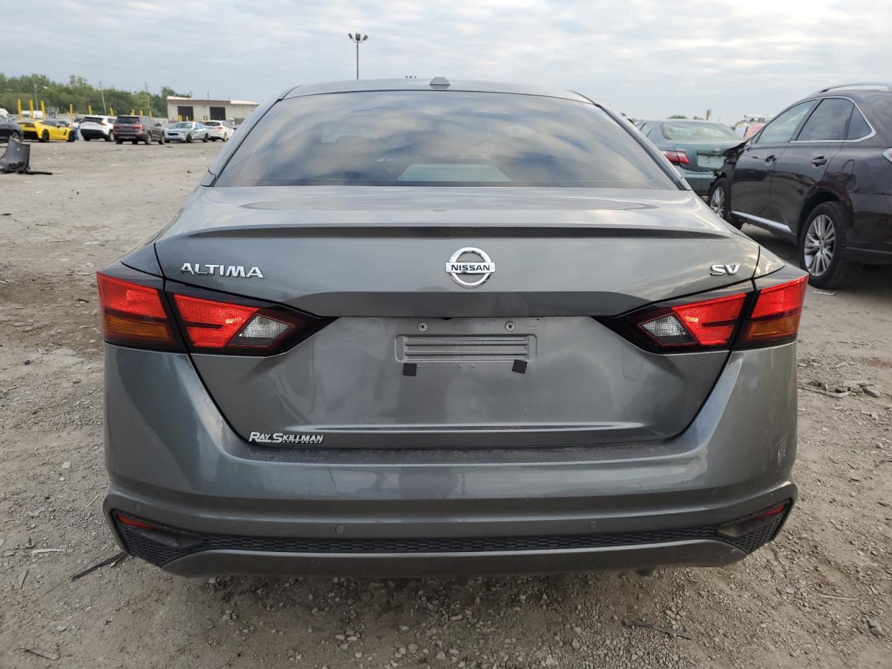 2022 Nissan Altima Sv - Image 6