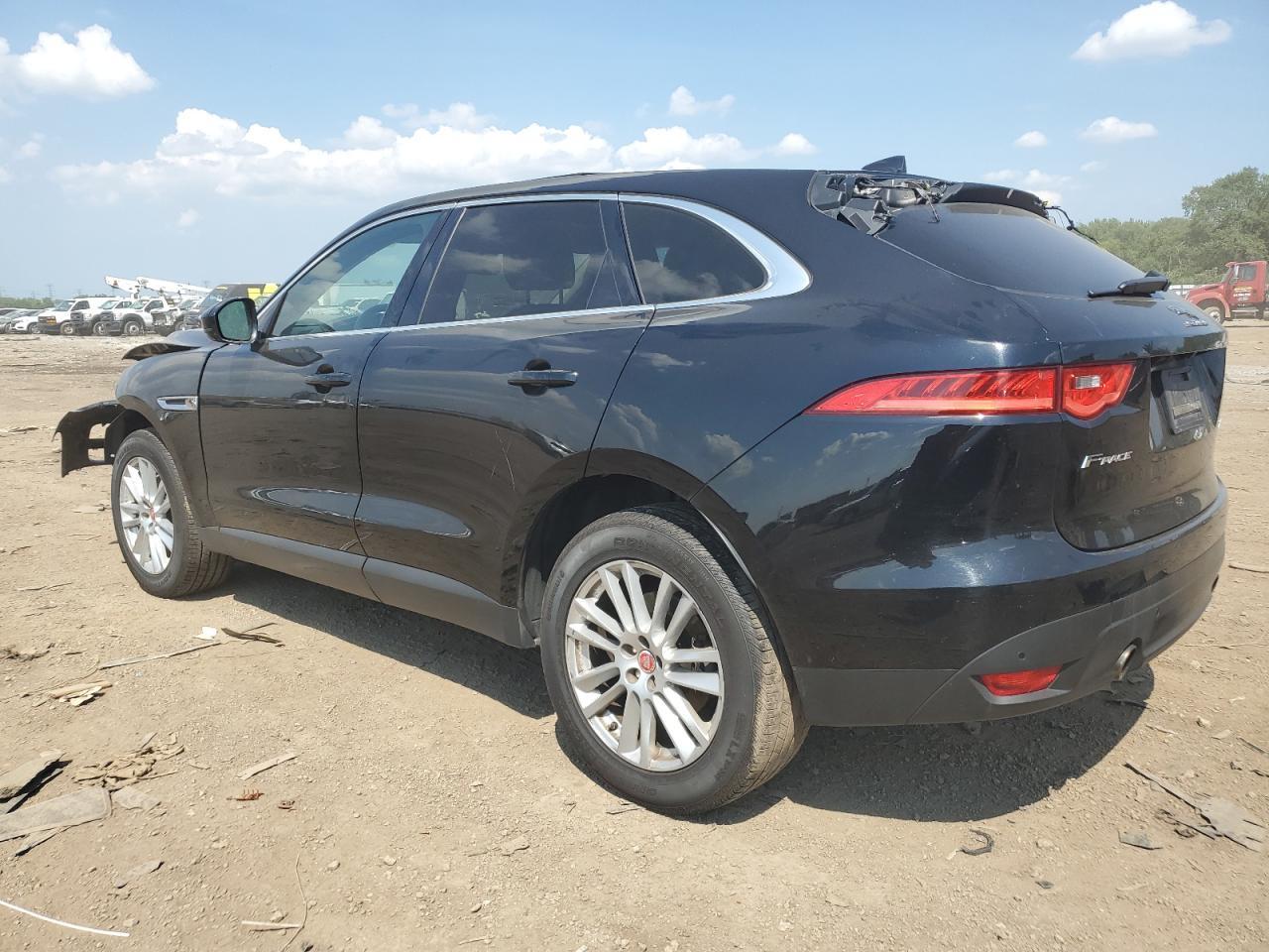 2019 Jaguar F-Pace Prestige - Image 2