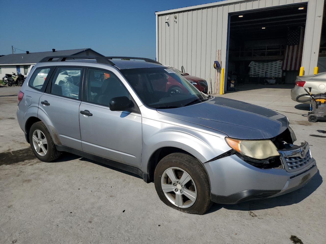 2012 Subaru Forester 2.5X - Фото 4