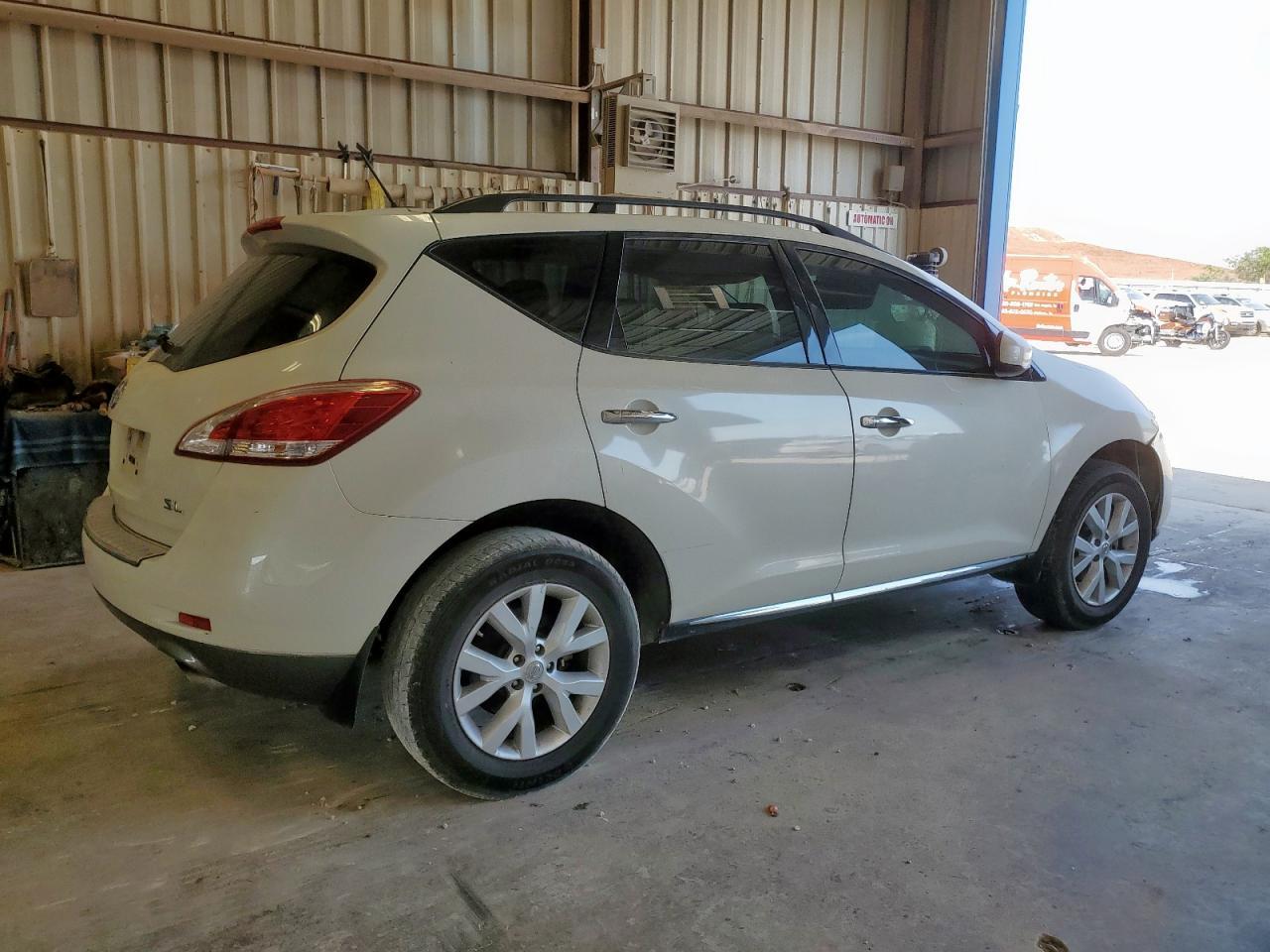 2014 Nissan Murano S - Фото 3