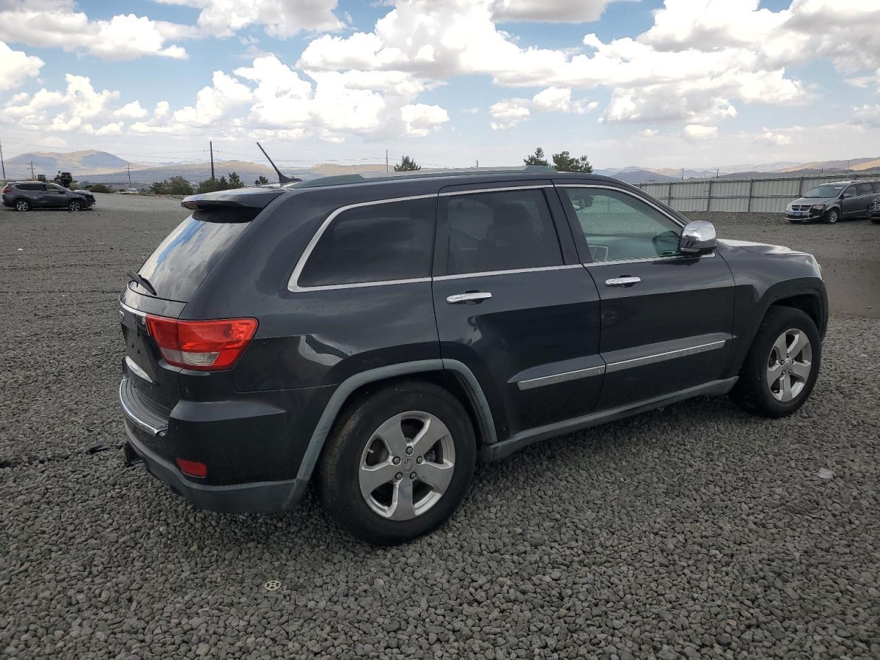 2011 Jeep Grand Cherokee Overland - Фото 3