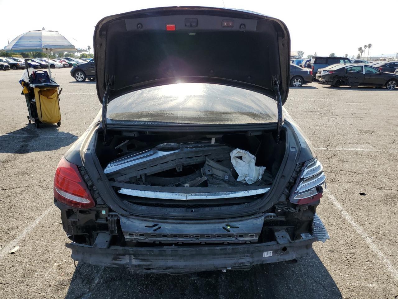 2020 Mercedes-Benz E 350 - Фото 6