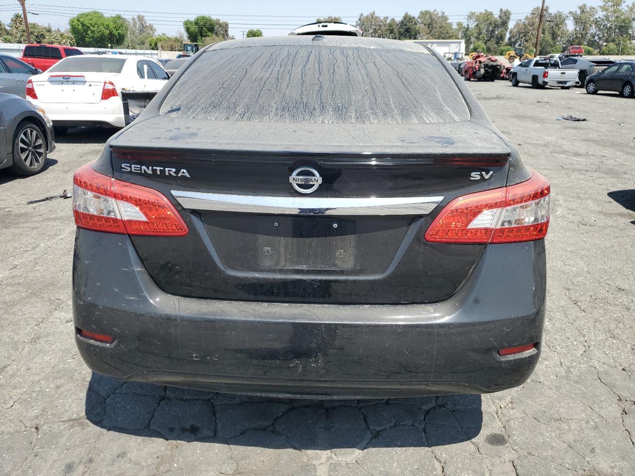 2015 Nissan Sentra S - Image 6