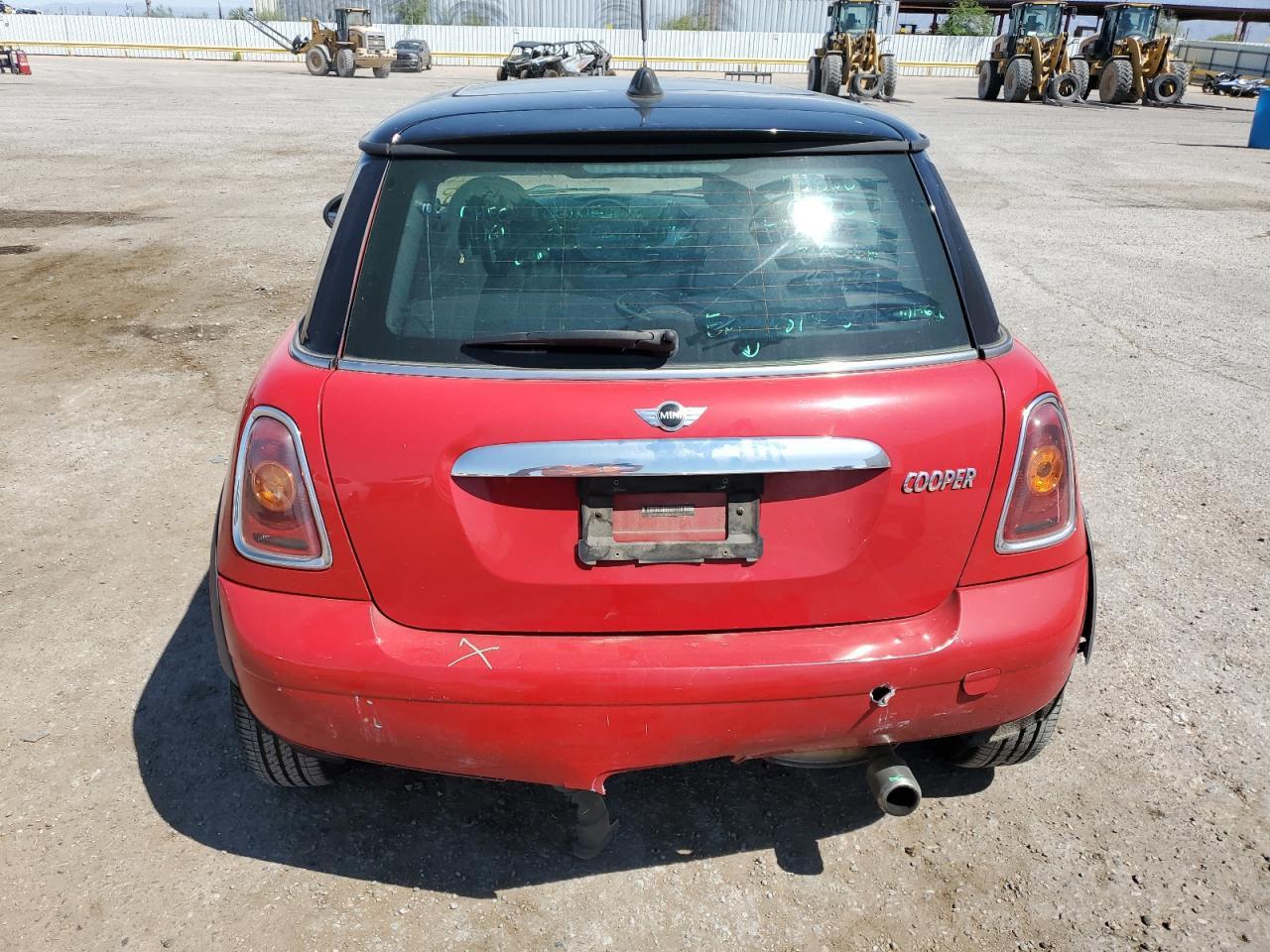 2010 Mini Cooper - Image 6