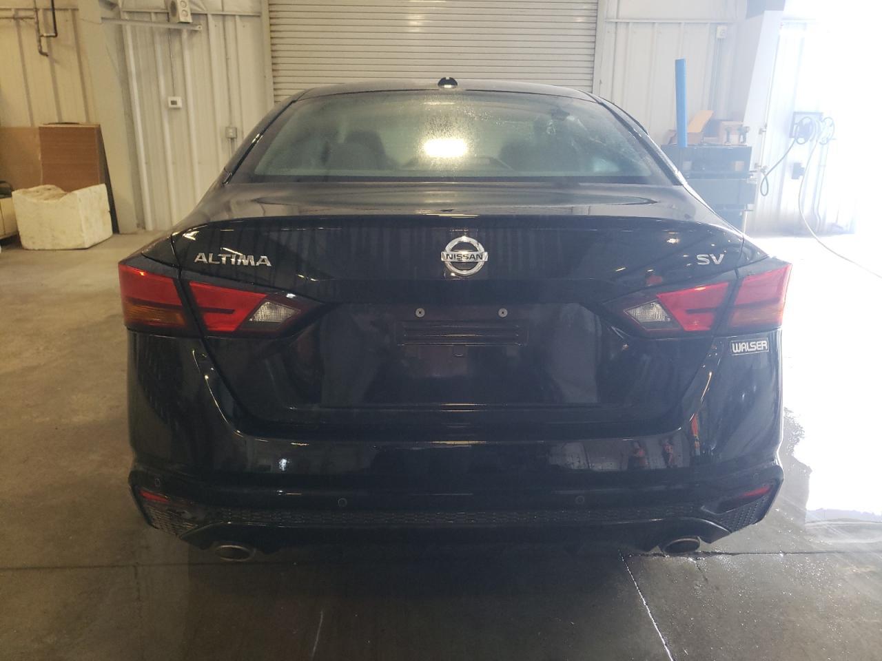 2022 Nissan Altima Sv - Image 6