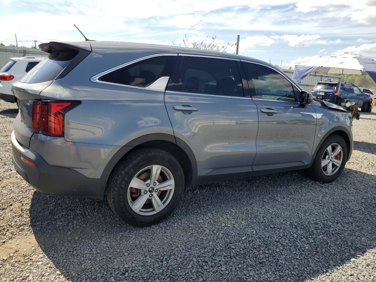 2021 Kia Sorento Lx - Фото 3