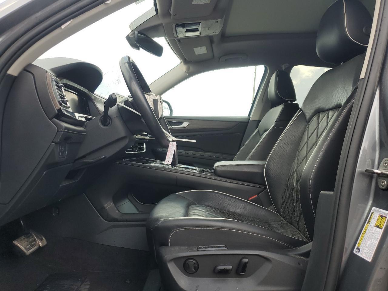 2024 Volkswagen Atlas Sel Premium R-Line - Image 7