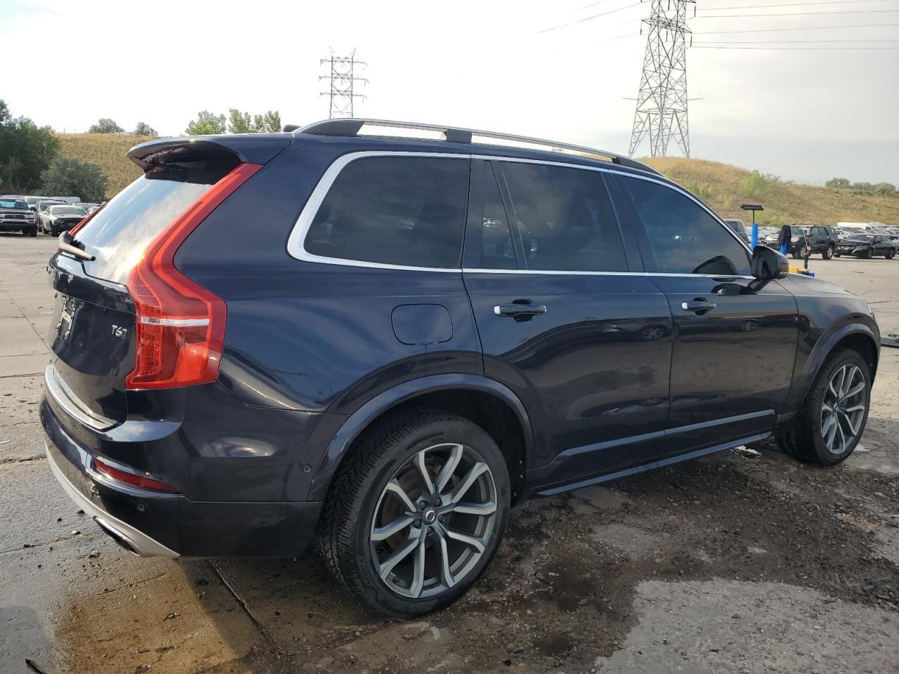 2016 Volvo Xc90 T6 - Image 3
