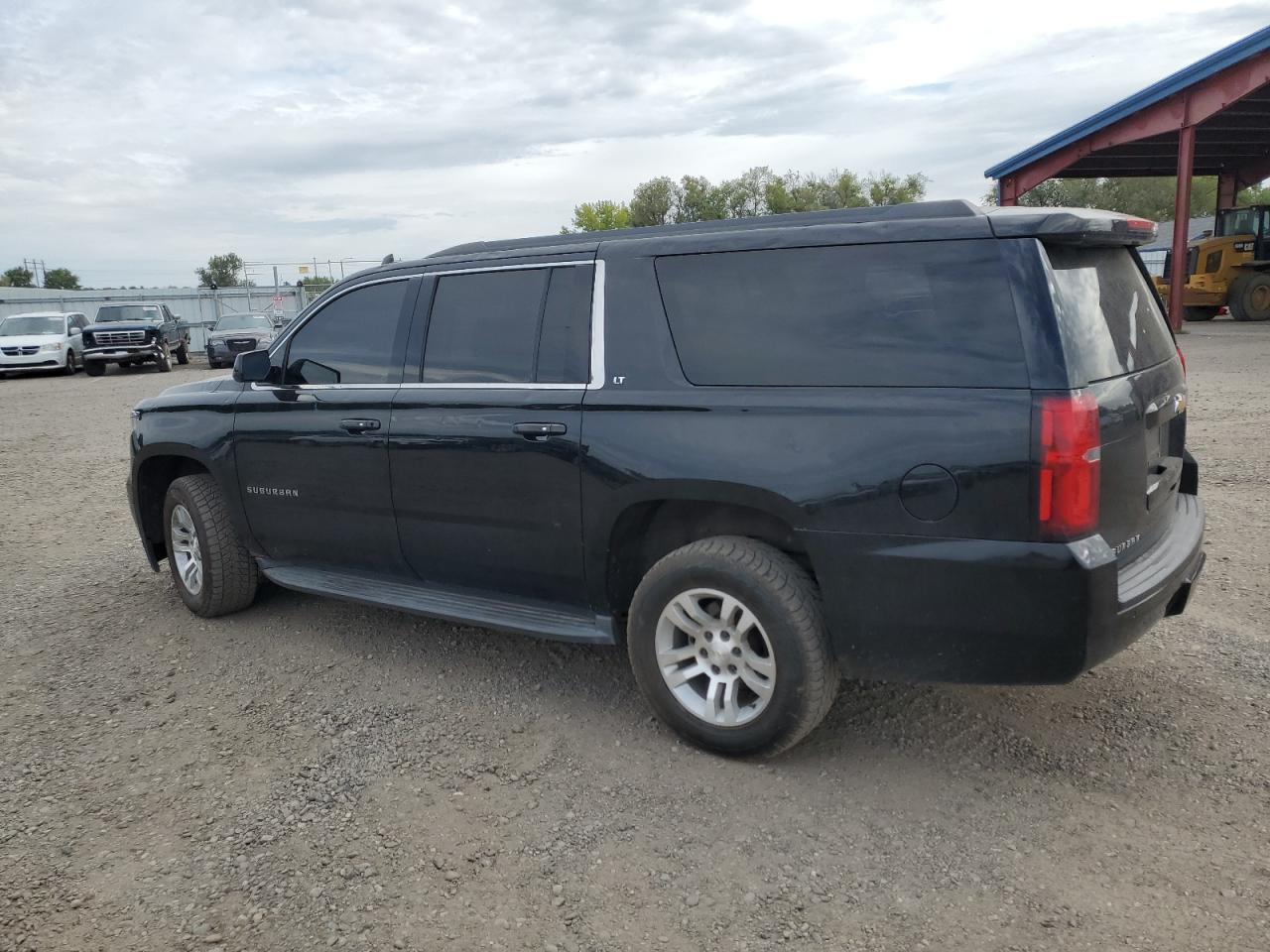 2015 Chevrolet Suburban K1500 Lt - Image 2