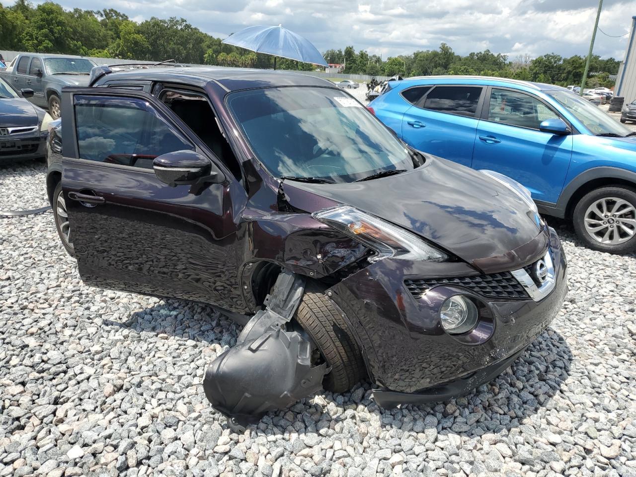 2017 Nissan Juke S - Image 4
