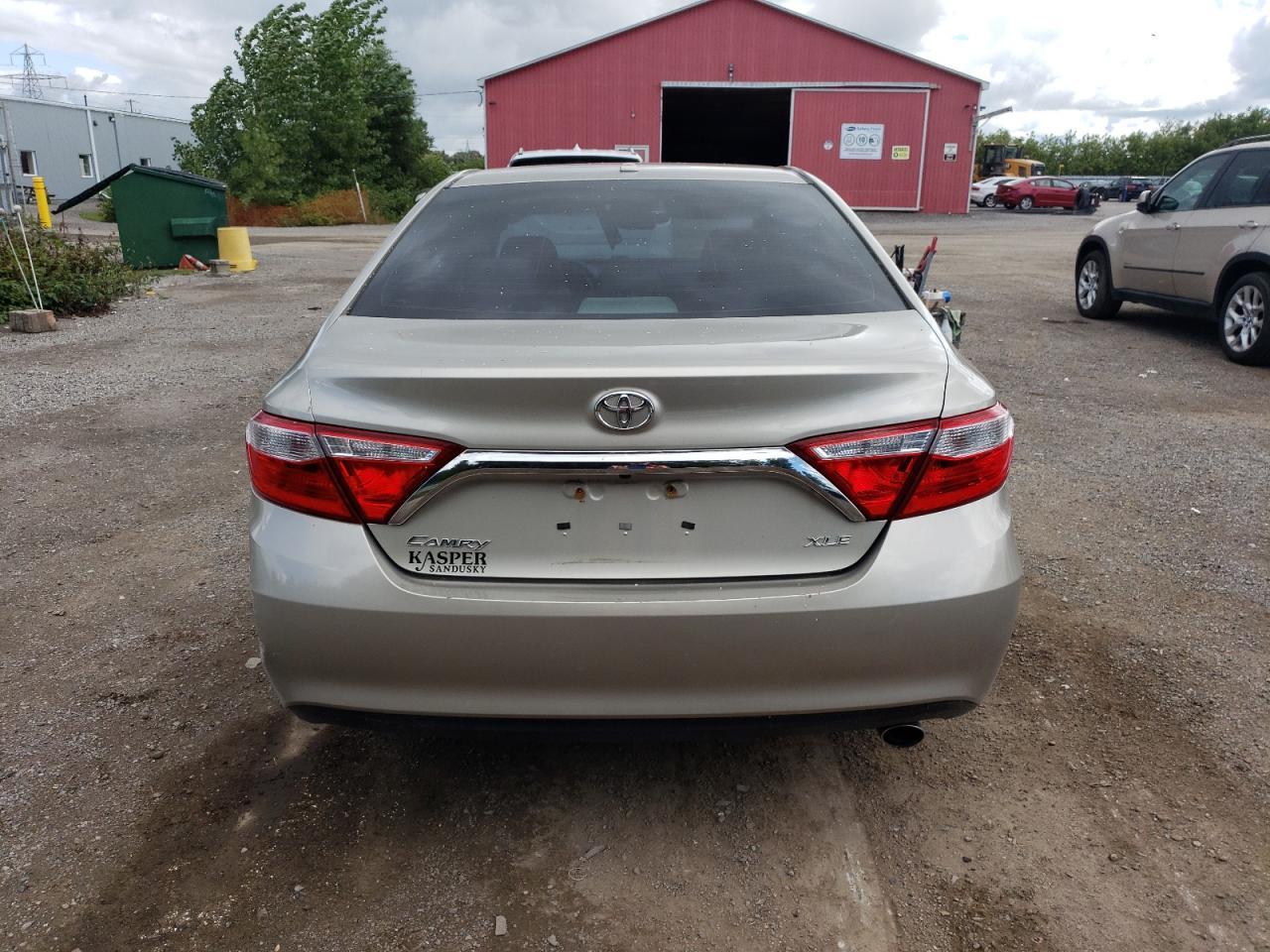2017 Toyota Camry Le - Фото 6