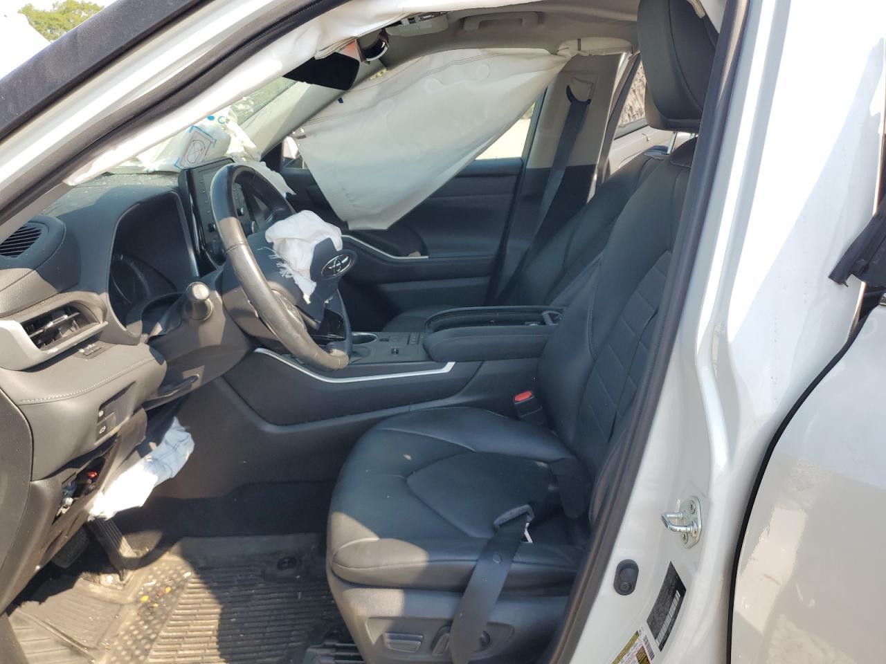 2021 Toyota Highlander Hybrid Xle - Image 7