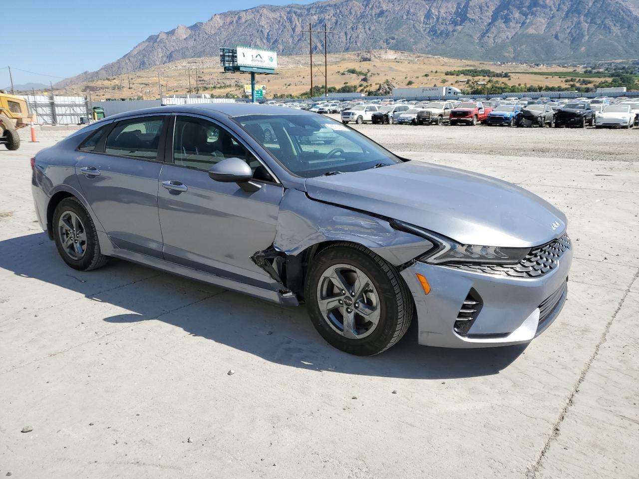 2022 Kia K5 Lx - Фото 4