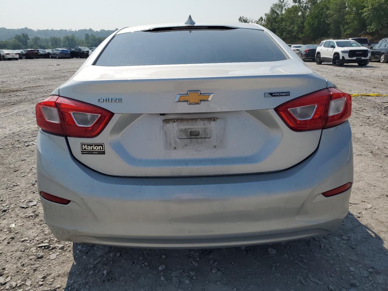 2017 Chevrolet Cruze Premier - Фото 6