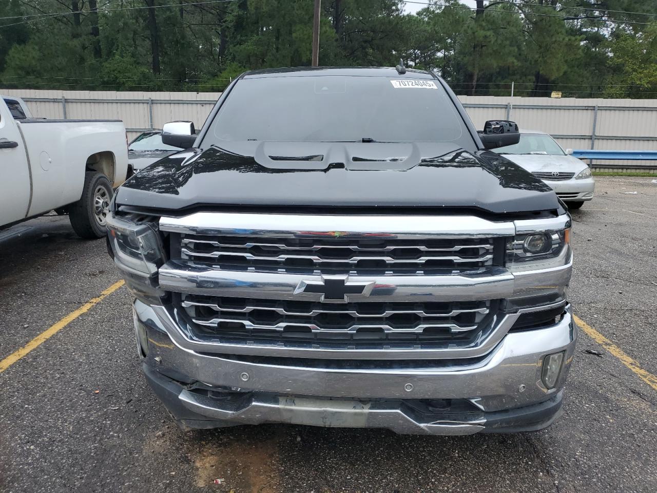 2017 Chevrolet Silverado C1500 Ltz - Image 5