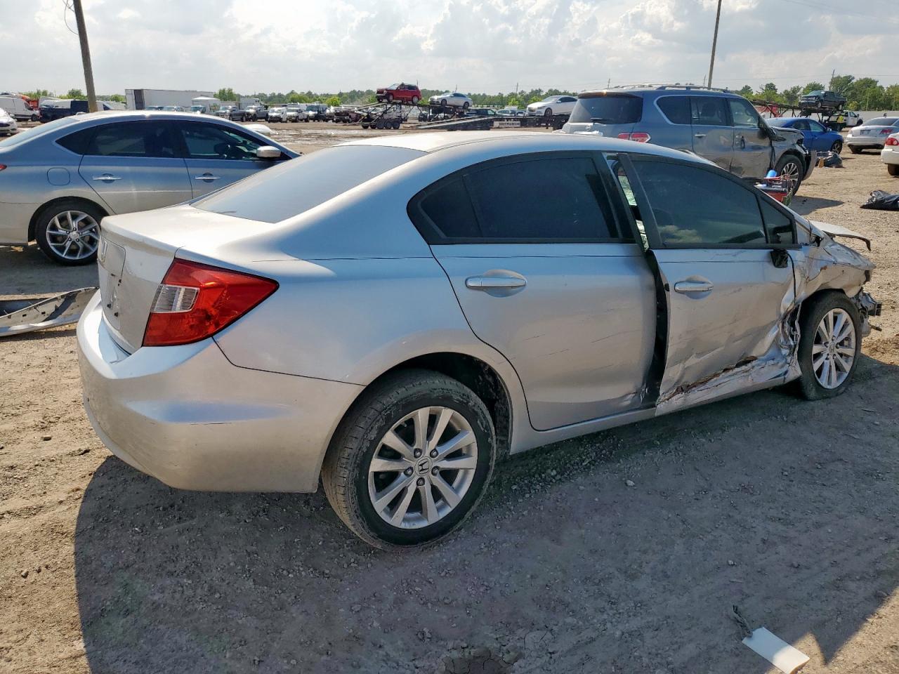 2012 Honda Civic Ex - Image 3