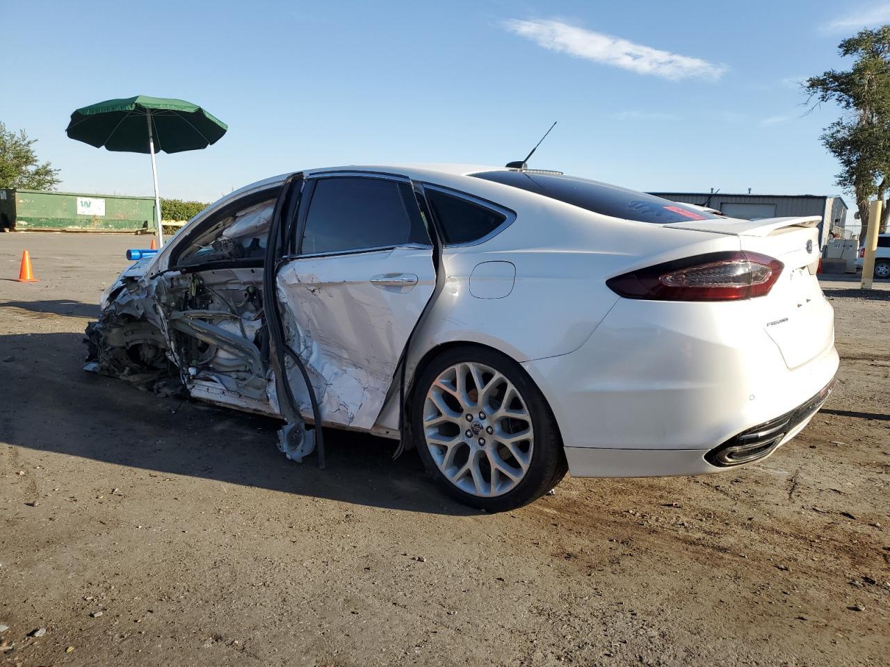 2014 Ford Fusion Titanium - Фото 2