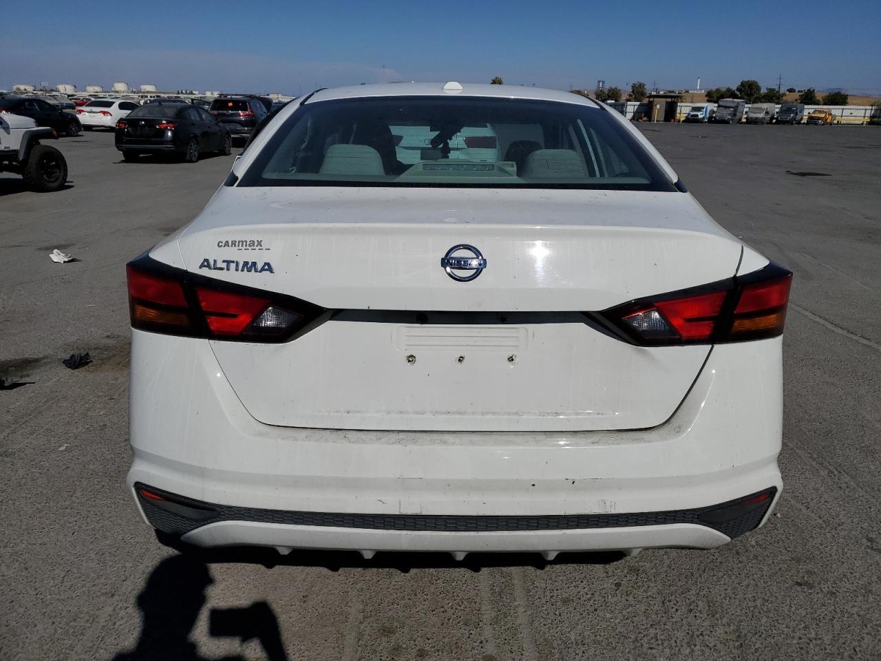 2020 Nissan Altima S - Image 6