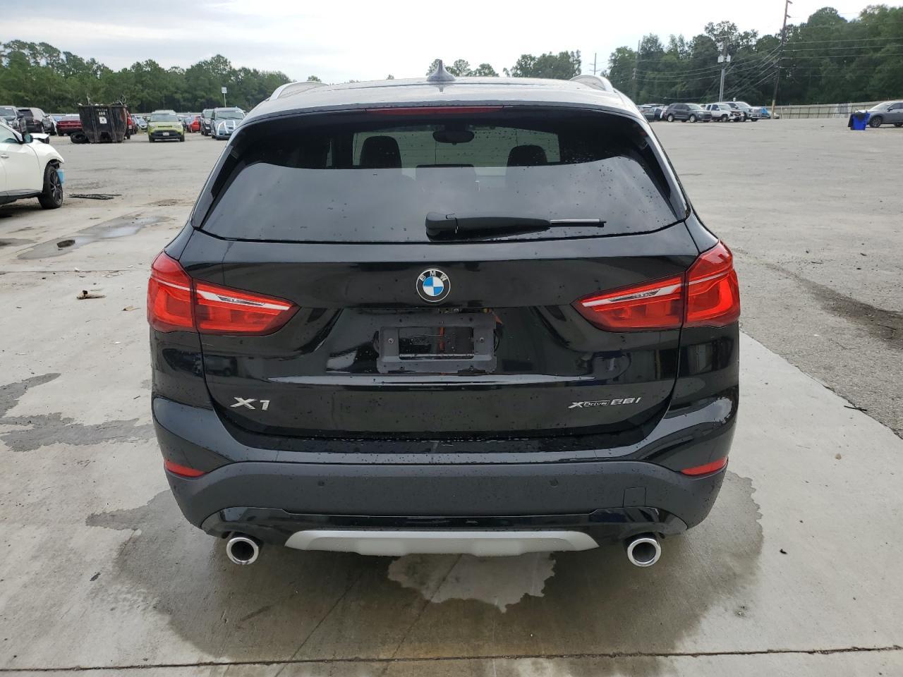 2021 BMW X1 xDrive28I - Фото 6