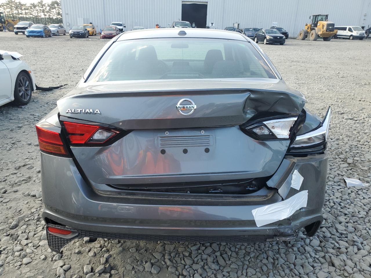 2020 Nissan Altima S - Фото 6