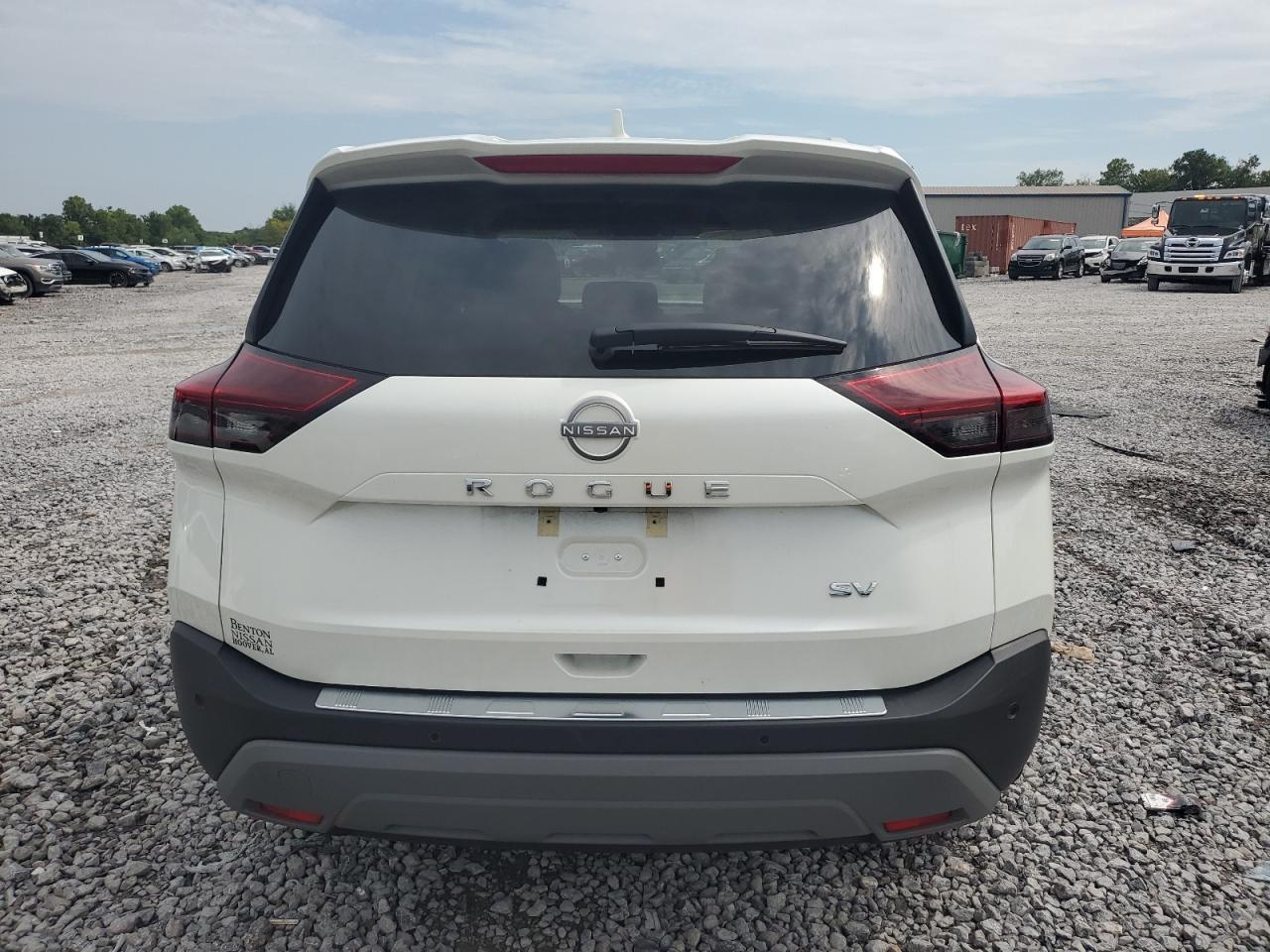 2023 Nissan Rogue Sv - Image 6