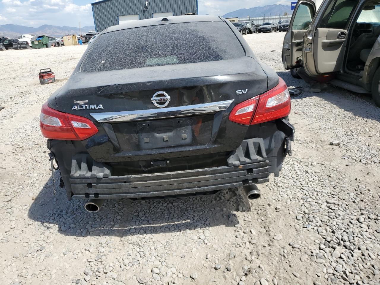 2017 Nissan Altima 2.5 - Фото 6