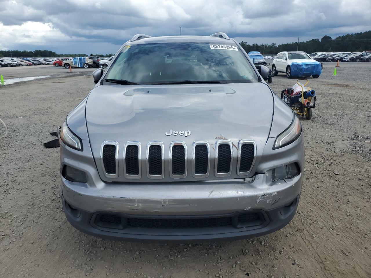 2017 Jeep Cherokee Latitude - Фото 5