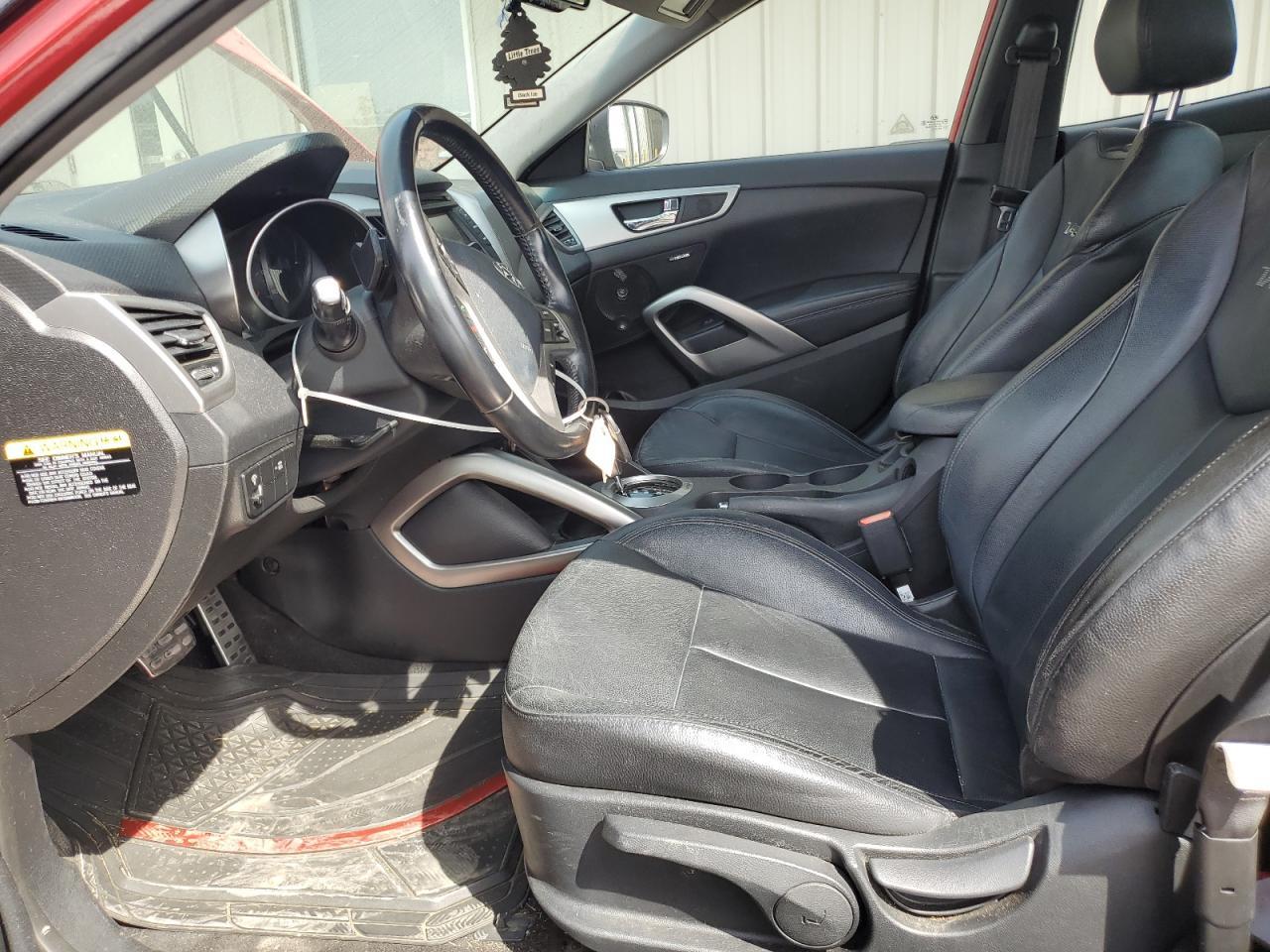 2014 Hyundai Veloster - Image 7