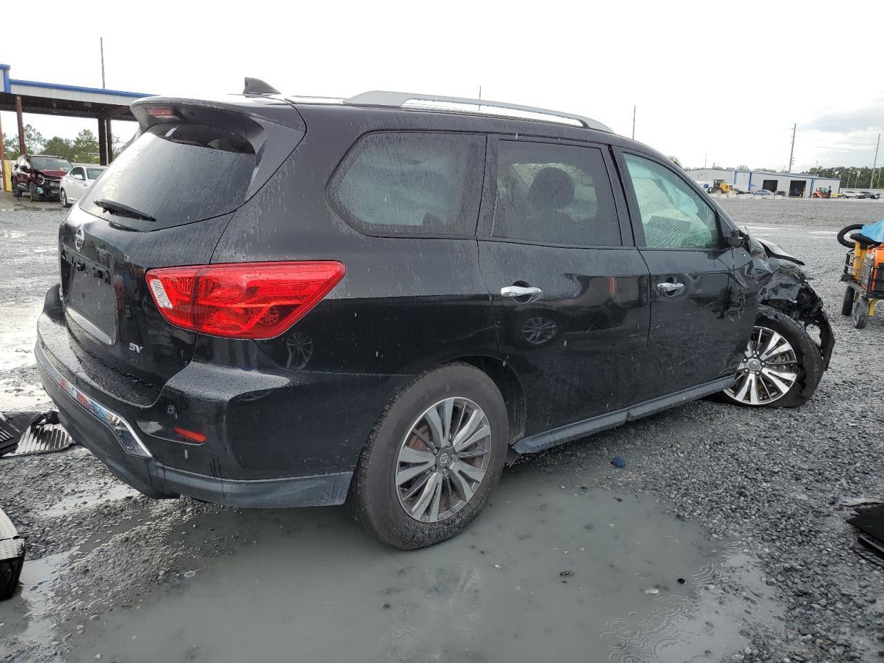 2020 Nissan Pathfinder Sv - Image 3