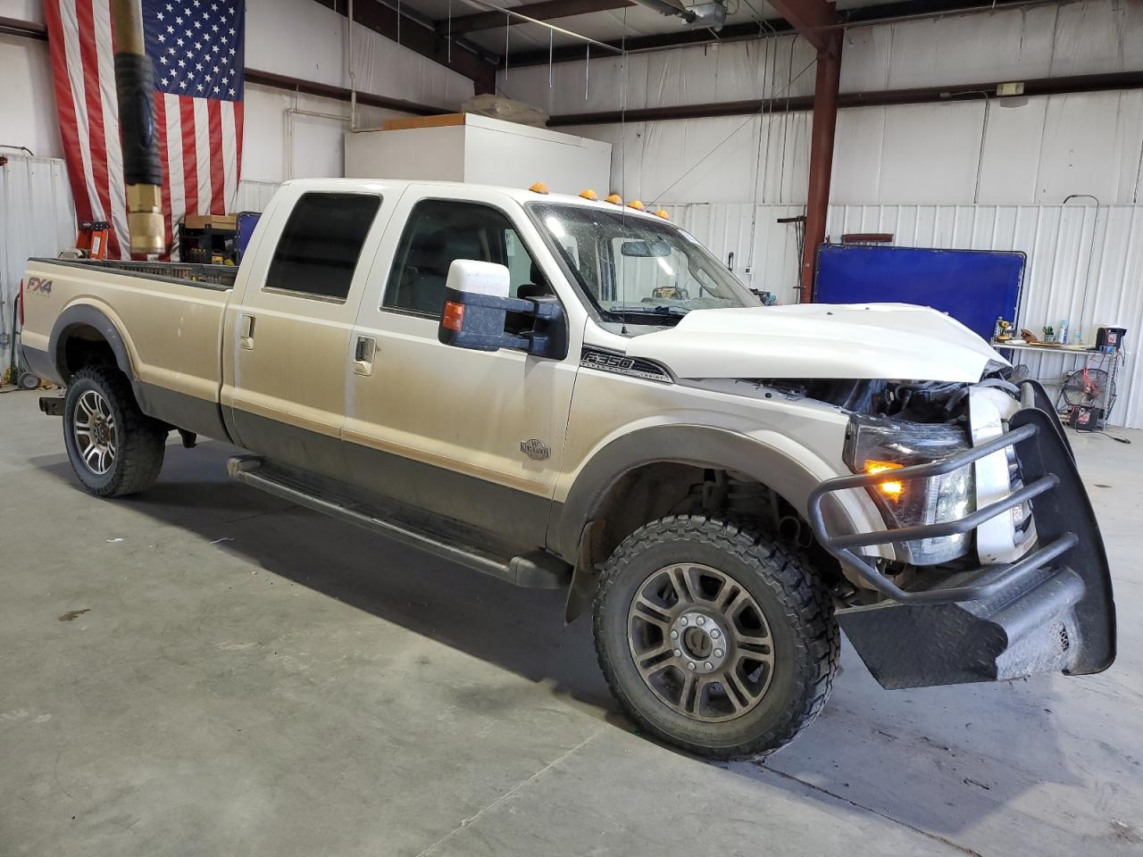 2016 Ford F350 Super Duty - Фото 4
