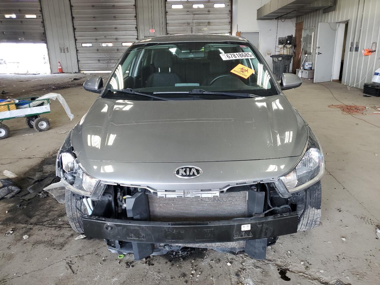 2021 Kia Rio S - Image 5