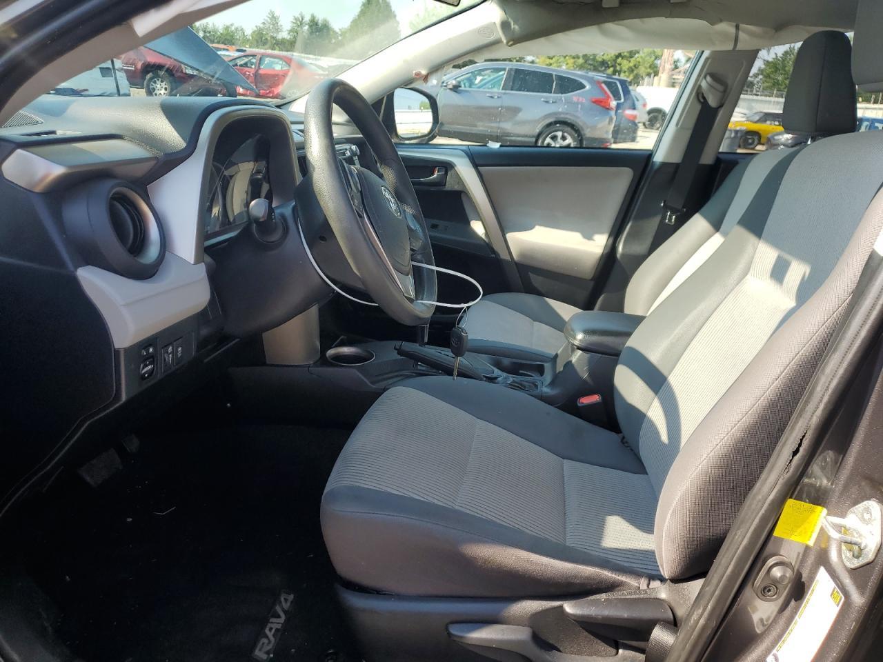 2014 Toyota Rav4 Le - Image 7