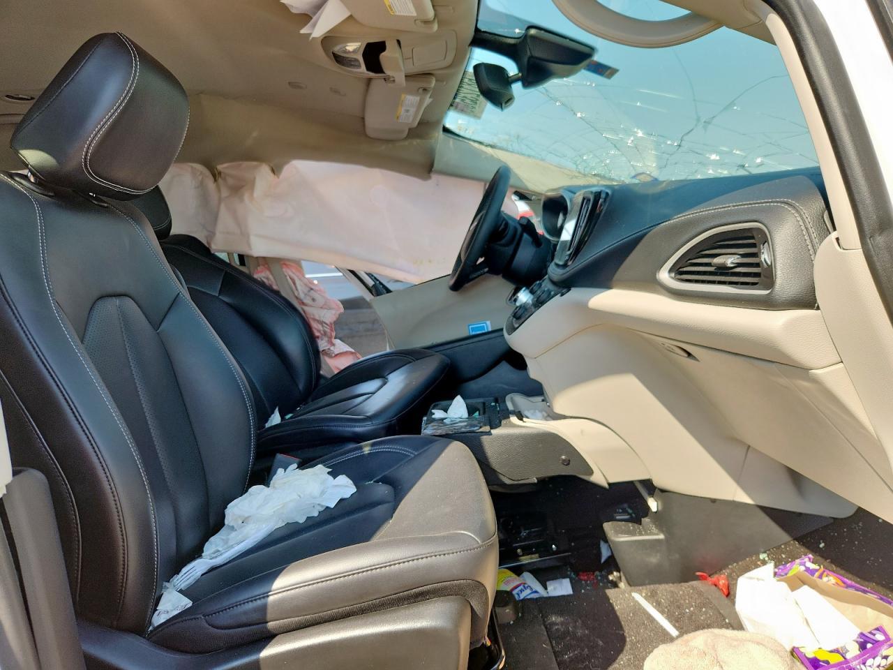 2023 Chrysler Pacifica Touring L - Фото 7