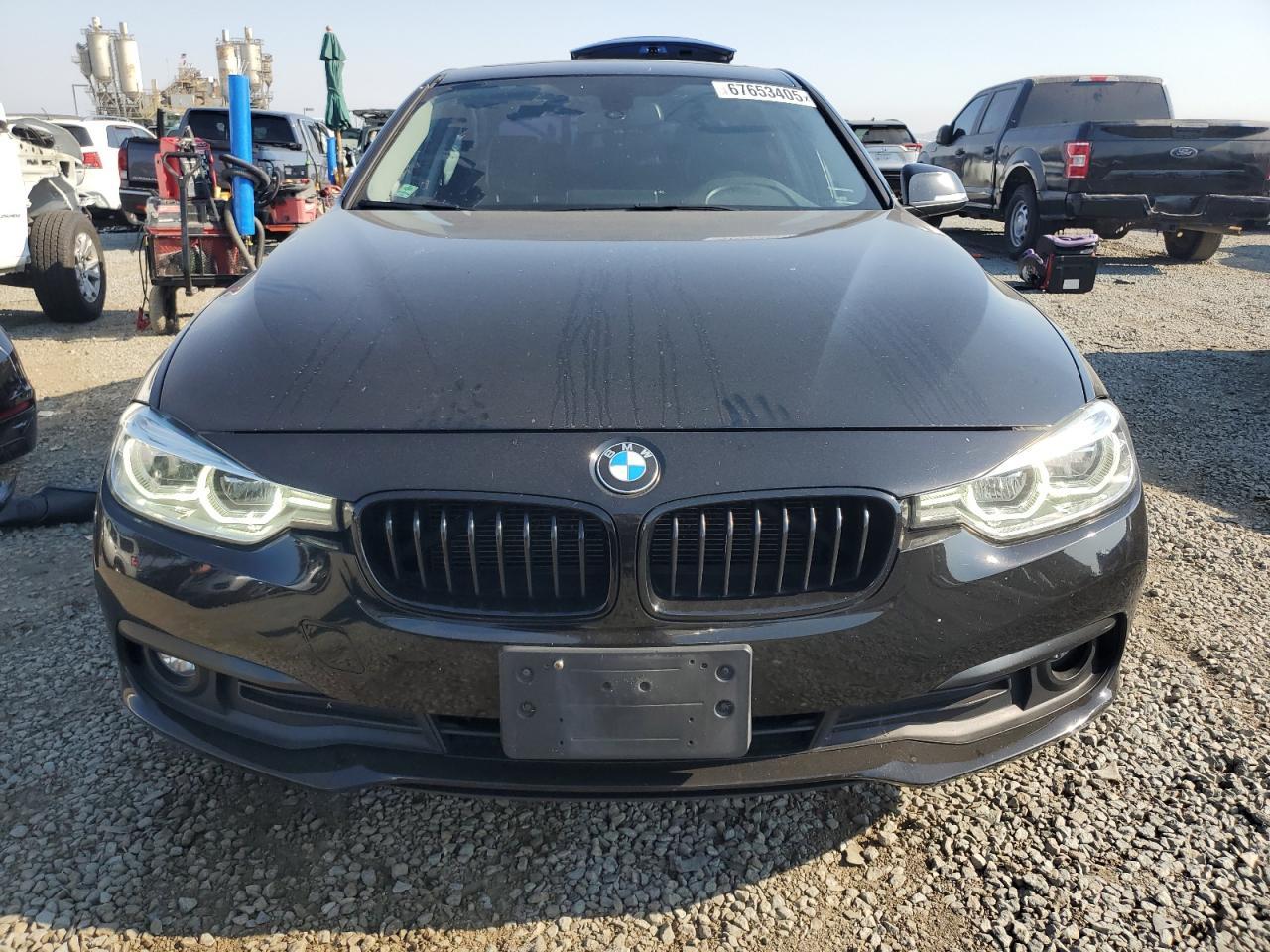 2018 BMW 320 I - Image 5
