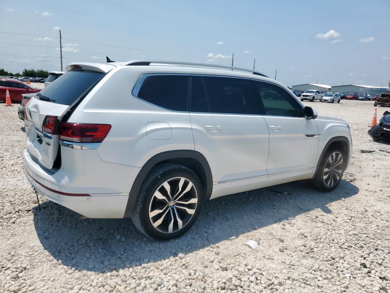 2022 Volkswagen Atlas Sel Premium R-Line - Фото 3