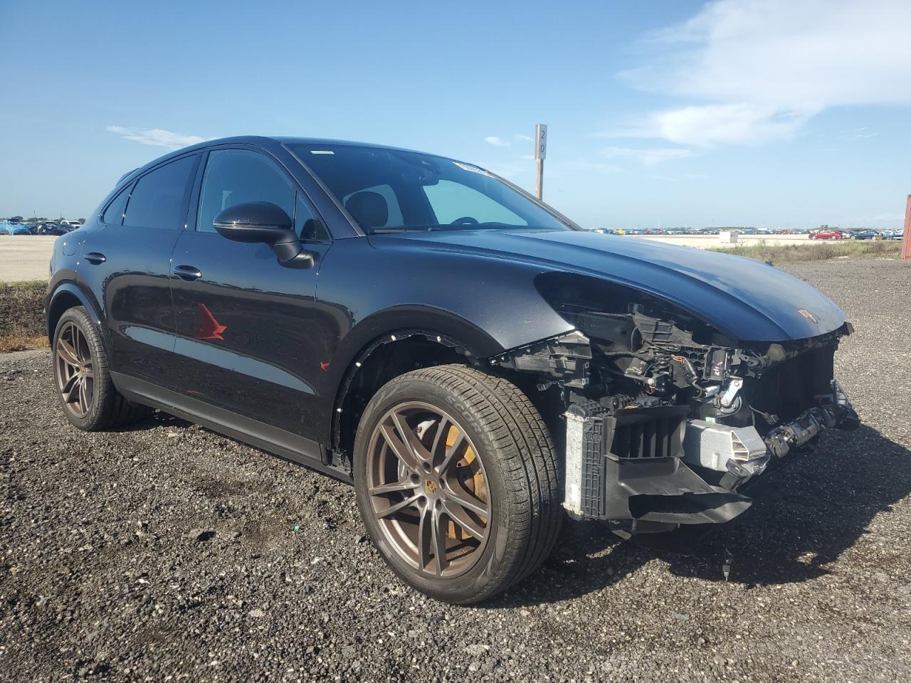 2021 Porsche Cayenne Coupe - Фото 4
