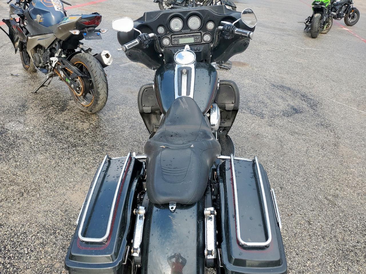 2009 Harley-Davidson Flhtcu - Фото 6