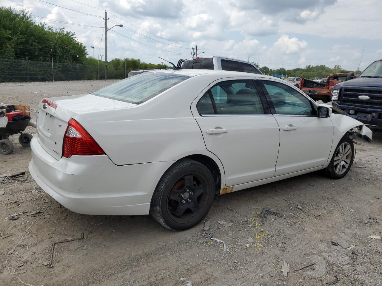 2011 Ford Fusion Se - Фото 3