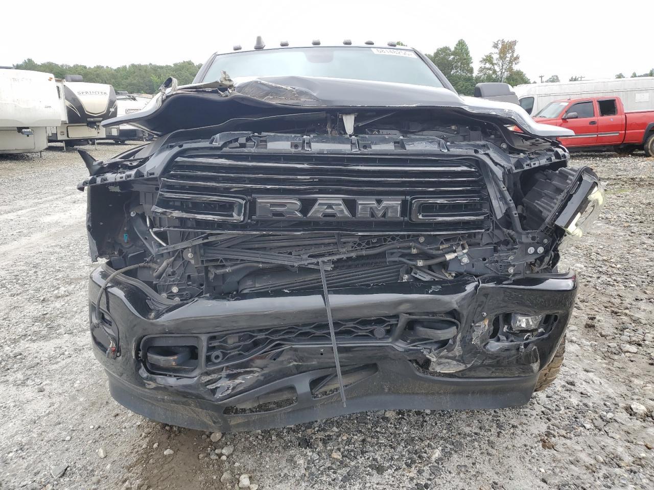 2022 Ram 2500 Laramie - Фото 5