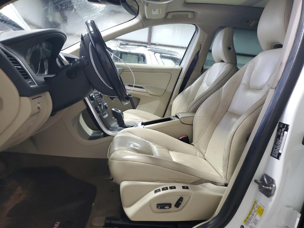 2014 Volvo Xc60 T6 - Image 7