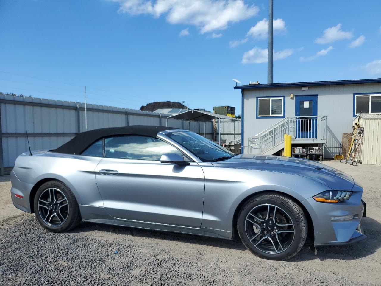 2020 Ford Mustang - Image 4