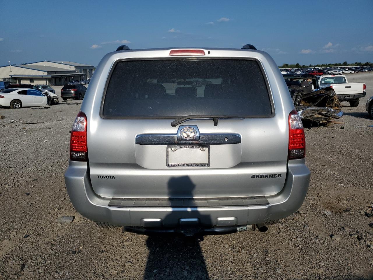 2006 Toyota 4Runner Sr5 - Image 6