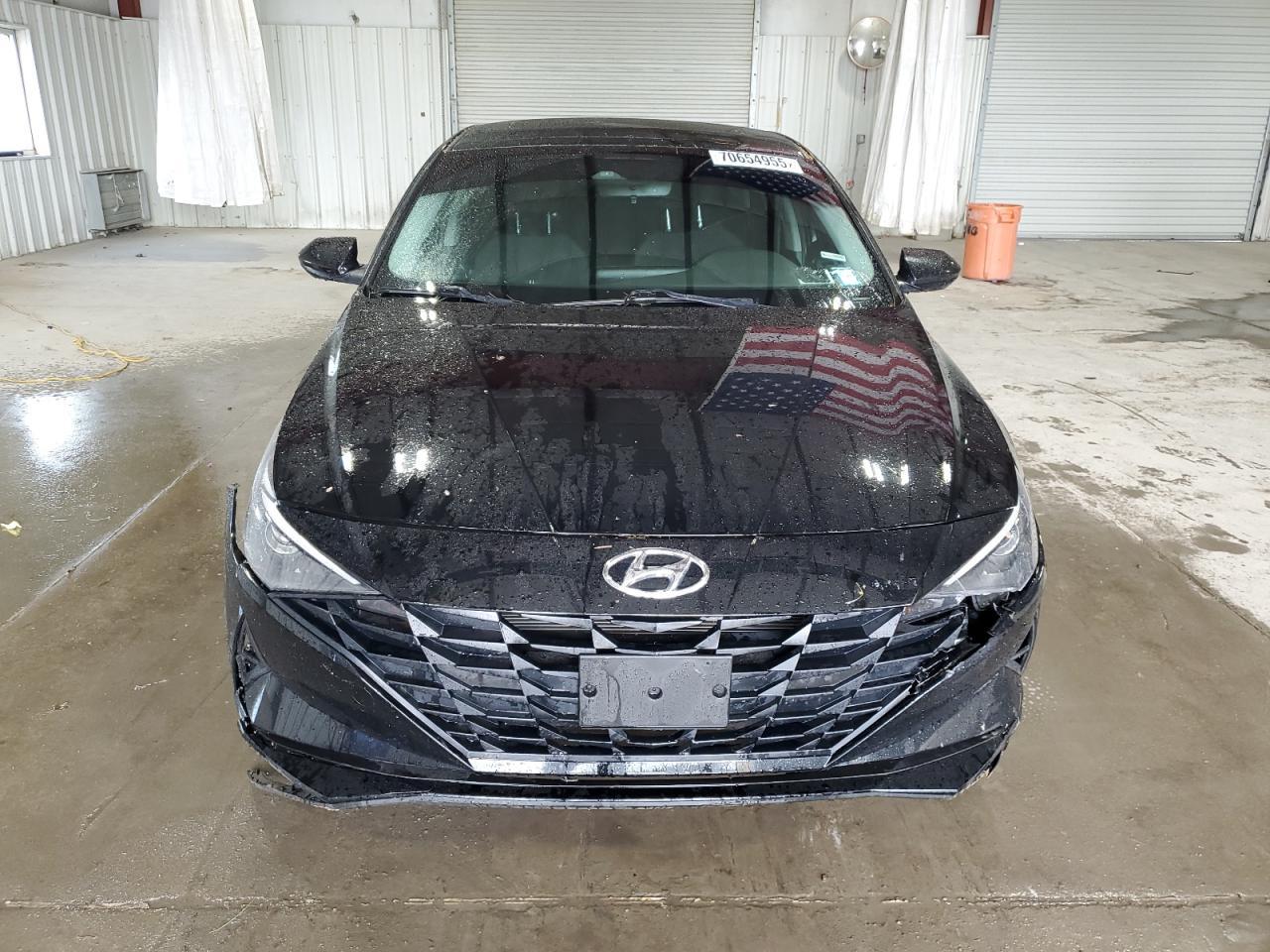 2021 Hyundai Elantra Sel - Image 5
