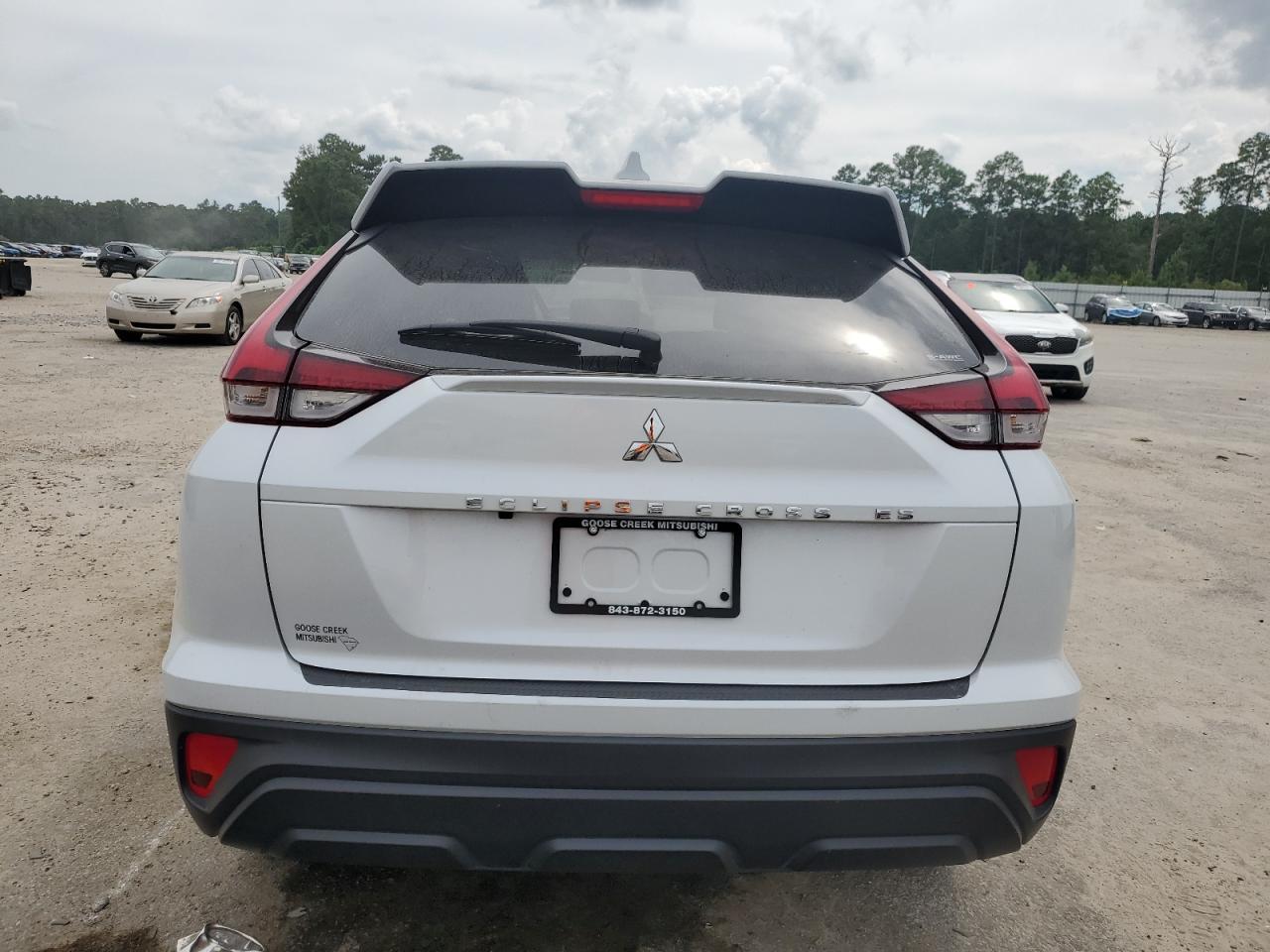 2024 Mitsubishi Eclipse Cross Es - Image 6