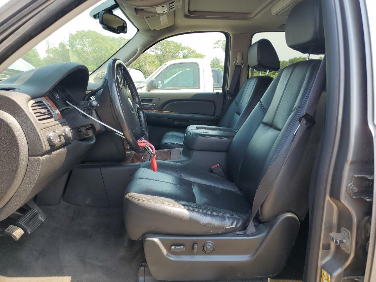 2008 Chevrolet Suburban K1500 Ls - Image 7