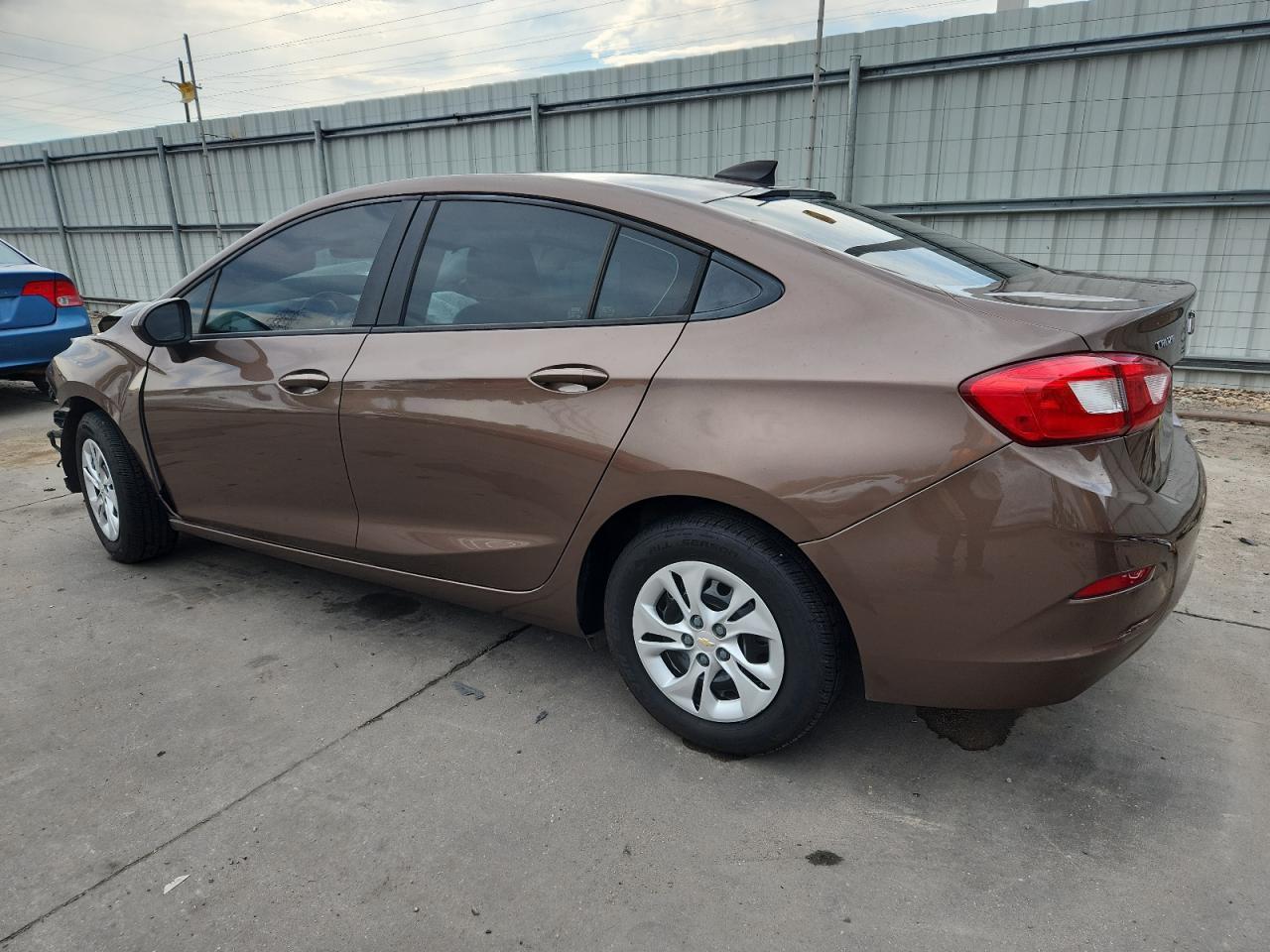 2019 Chevrolet Cruze Ls - Image 2
